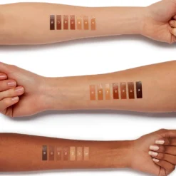 Face Illamasqua Skin Base Foundation