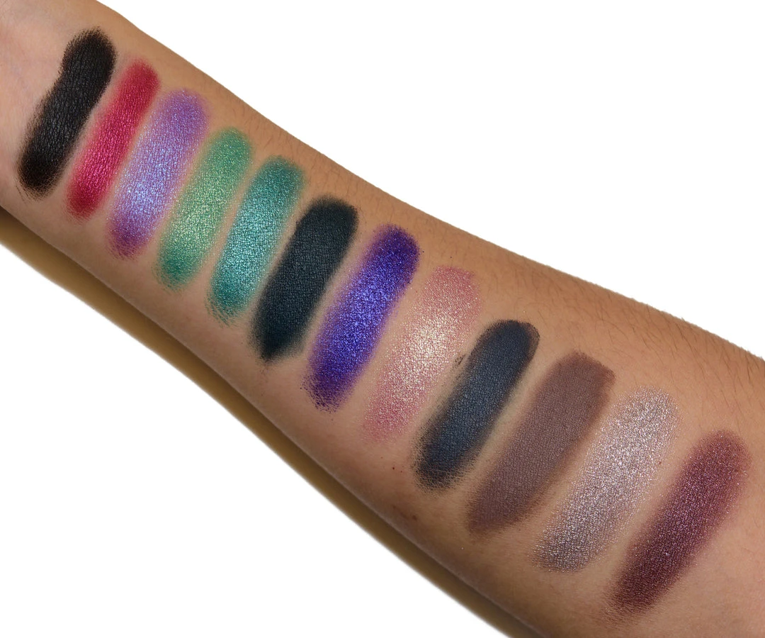 Sydney Grace X Temptalia Quintessence Eyeshadow (DEEP) Palette