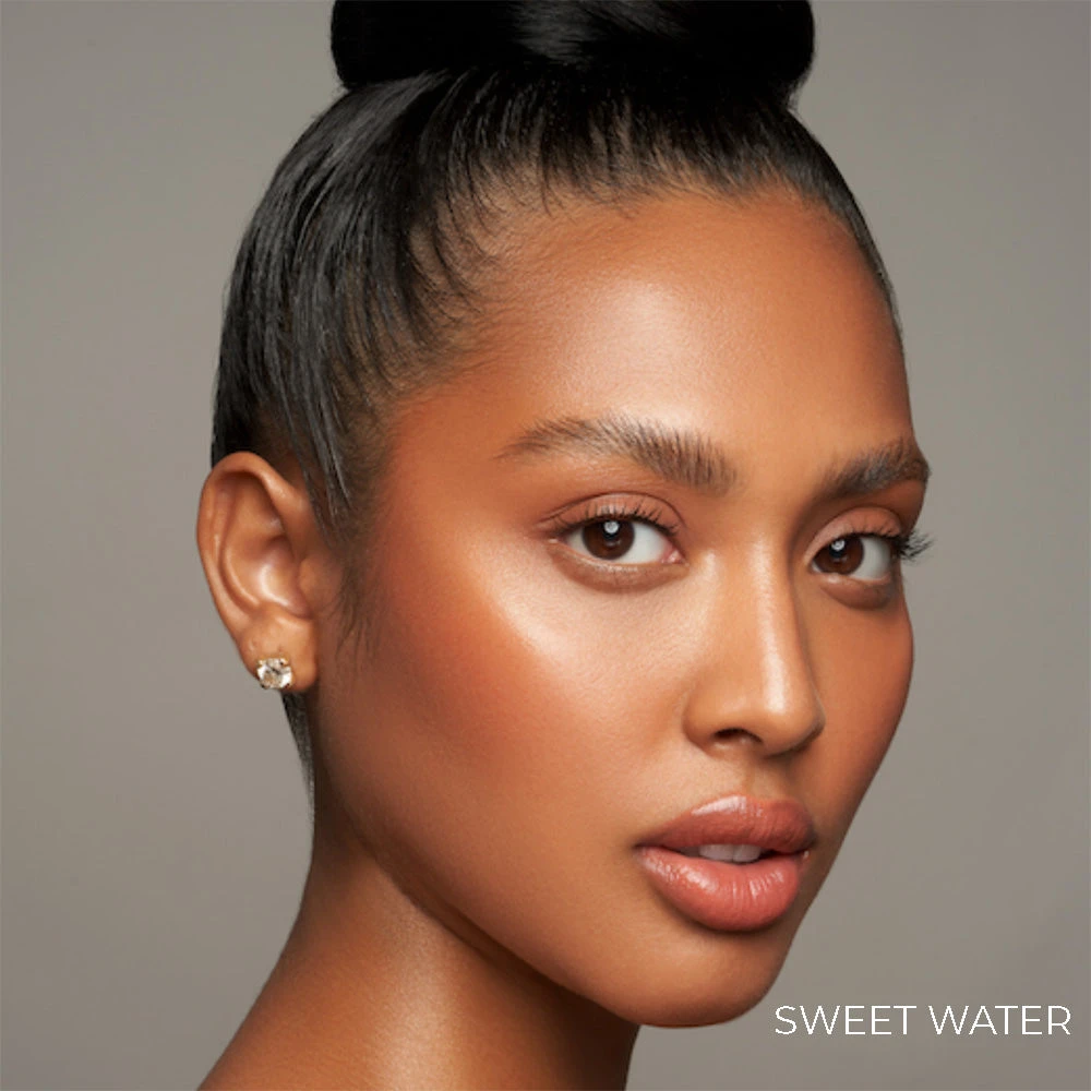 Danessa Myricks Beauty Dew Wet Highlighter