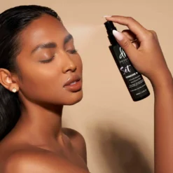 Danessa Myricks Beauty Set It Forever Mist